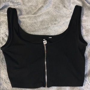 Blak Crop Top